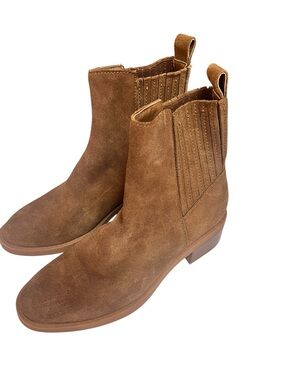 Dolce Vita Tan Textured Sole Ankle Boot